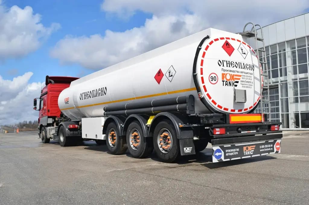 China delivered a shipment of petroleum products to Kyrgyzstan: 1,500 metric tons arrived by rail