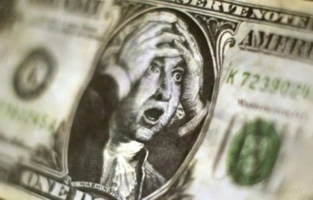 The dollar fell slightly, while the euro and the tenge rose. Exchange rates as of October 30