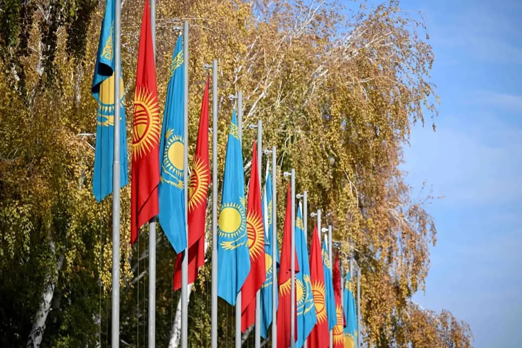 Кыргызстан и Казахстан намерены увеличить взаимную торговлю до $3 млрд к 2030 году