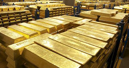 Национальный банк нарастил золотые резервы на 76%