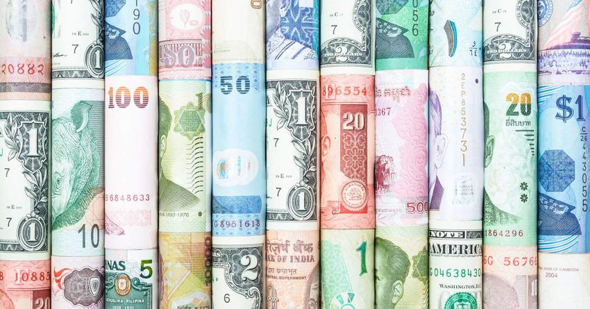 Сом оказался среди девяти валют мира, укрепившихся к доллару