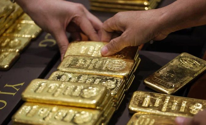 Кыргызстан продолжает экспортировать золото, но это не отражено в отчетах