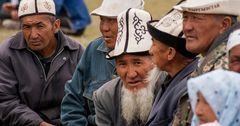 Каждый 5-й заемщик в Кыргызстане имеет по два кредита