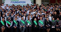 Участники «Фонда Озеленения», созданного по инициативе KICB, посадили деревья в школах Бишкека