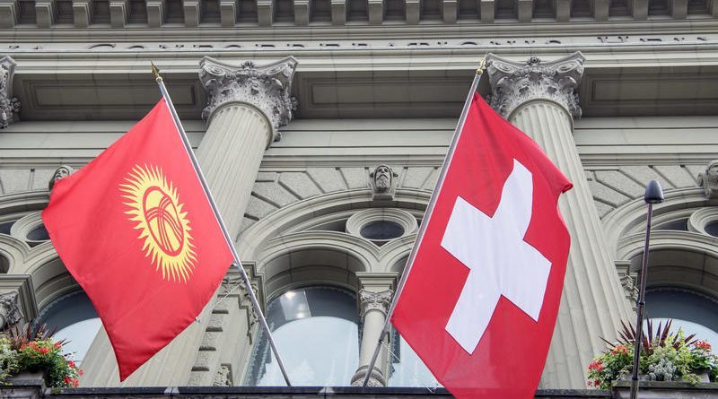 Швейцария поддержала жителей новостроек Бишкека и Оша на 5 млн сомов