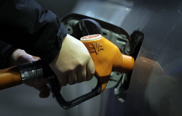 Снижение оптовых цен на бензин в России не отразится на стоимости ГСМ в КР