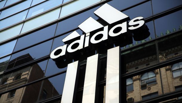 Adidas исключил Иран из списка пользователей его продукции