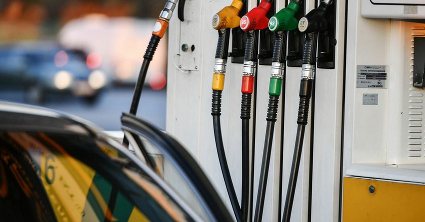 Кыргызстан ожидает очередной скачок цен на бензин