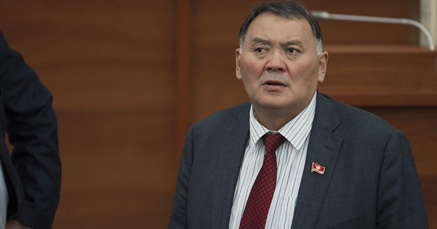 Депутат Камчыбек Жолдошбаев коронавирус менен күрөшүү үчүн 1 миллион сом бөлөт