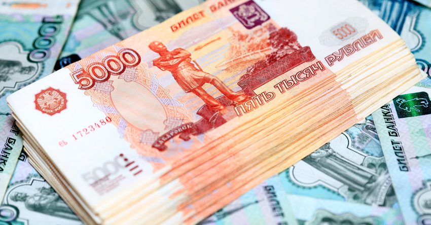 Рубль подорожал к доллару и евро. Курсы Центробанка