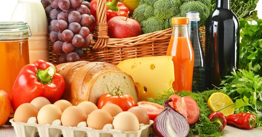 Рынок или гипермаркет: Где выгоднее покупать продукты питания?(видео)