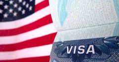 США отменили визовые ограничения для граждан КР