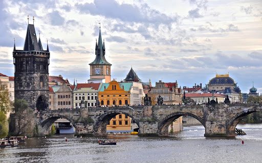 Чехия первой из стран Евросоюза открыла границы