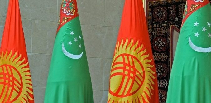 Кыргызстан и Туркменистан обсудили экономическое сотрудничество