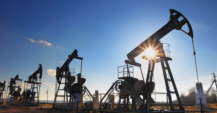 Саудовская Аравия в июне наполовину сократит поставки нефти в США и Европу
