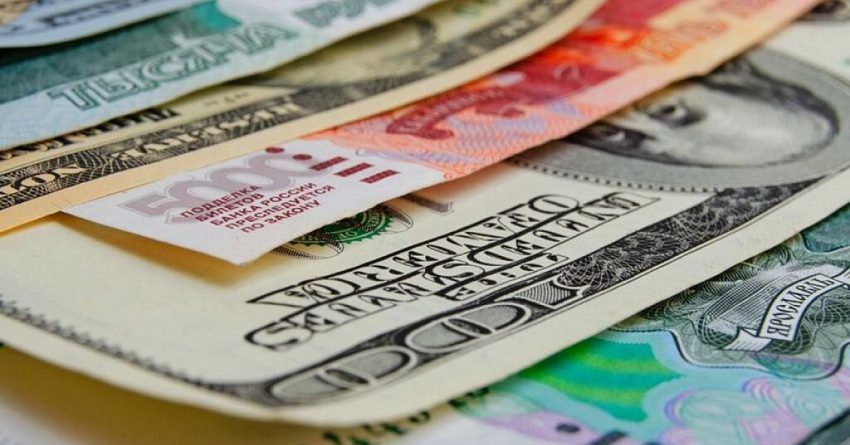 Нацбанк оштрафовал еще одного нелегального валютчика