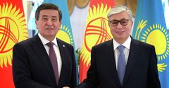 Президент: Кыргыз-казак ишканаларынын саны 1 миң 900гө жетти