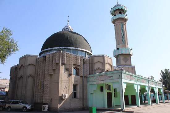 Центральную мечеть Кыргызстана решено снести