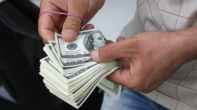 Нацбанк оштрафовал одного нелегального валютчика в Баткене