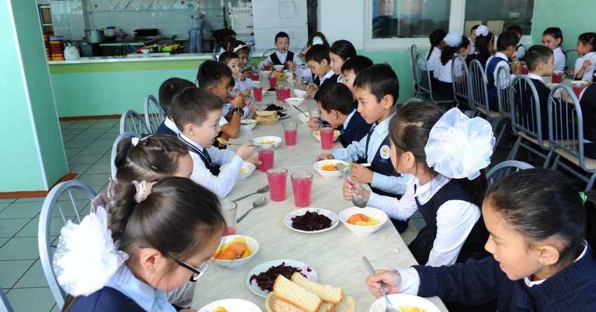 На горячее питание в школах Свердловского района выделят 50 млн сомов