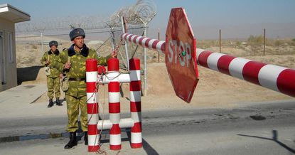 Обстановка на кыргызско-таджикской границе напряженная – ГКНБ КР