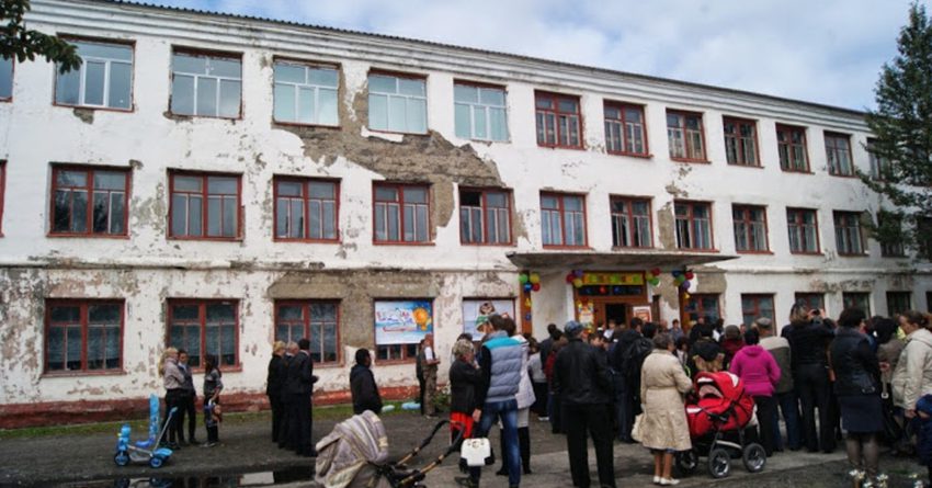 В Кыргызстане 190 школ находятся в аварийном состоянии