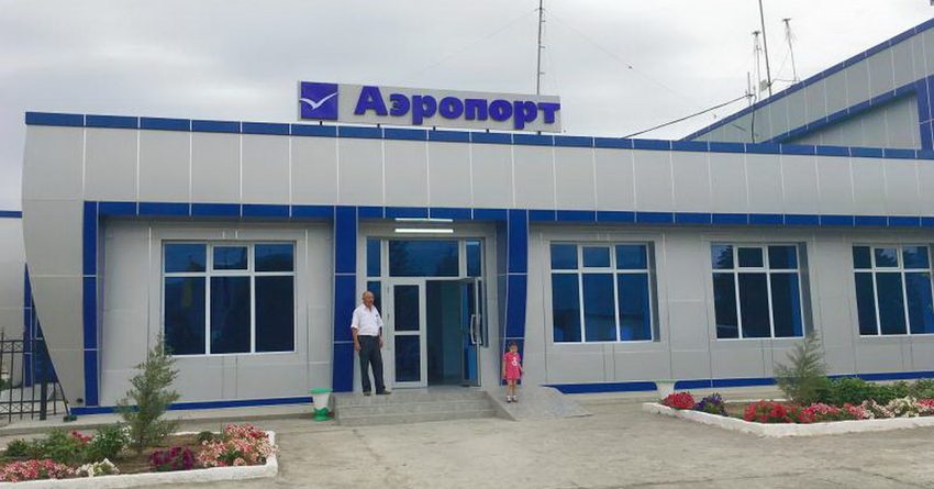 Аэропорт Баткена ремонтирует фирма, у которой одна лопата и мотыга — Атазов