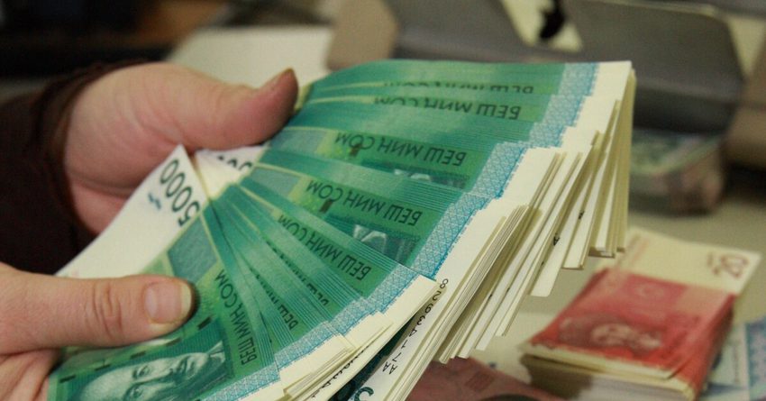 Внутренний долг Кыргызстана вырос еще на 6.5 млн сомов
