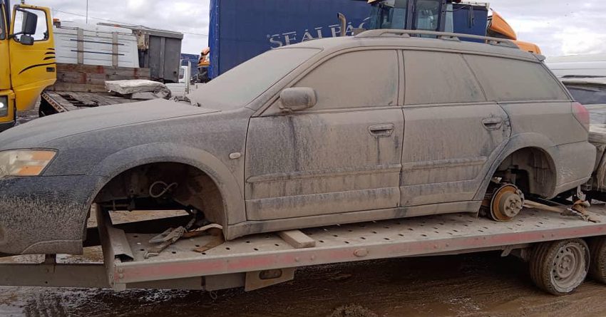В Кыргызстан незаконно завозили кузовы старых автомобилей