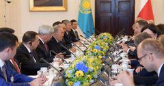 Казахстанские и польские предприятия подпишут двусторонние соглашения на $1 млрд