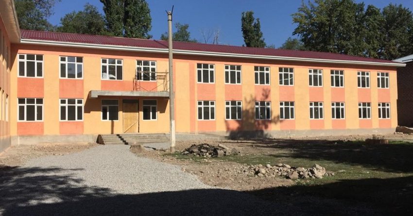 В столице завершается строительство школы № 19