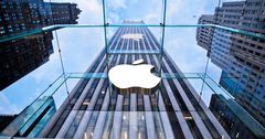 Apple отчиталась о падении выручки продаж впервые за 13 лет