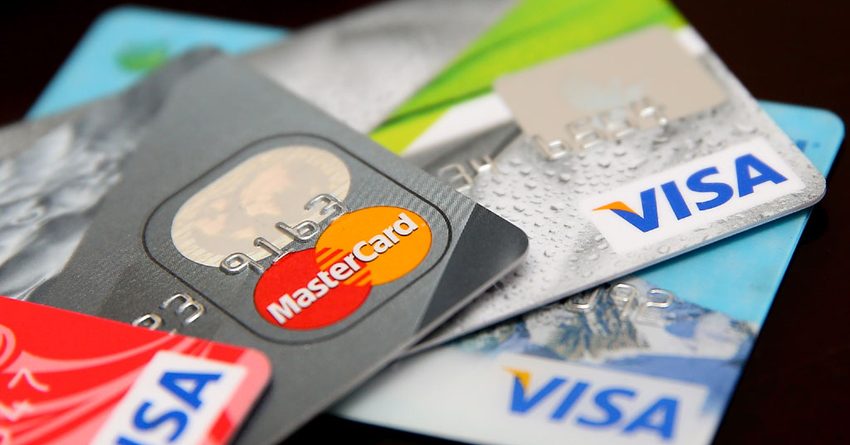 Visa и MasterCard позволят клиентам разных банков делать переводы по номеру телефона в России