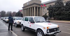 Дүйнөлүк банк Кыргызстанга «Нива» маркасындагы 15 санитардык автоунаа берди