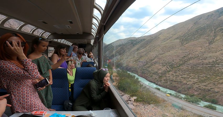 Бишкек—Балыкчы поезди 15-августтан тарта жанданат