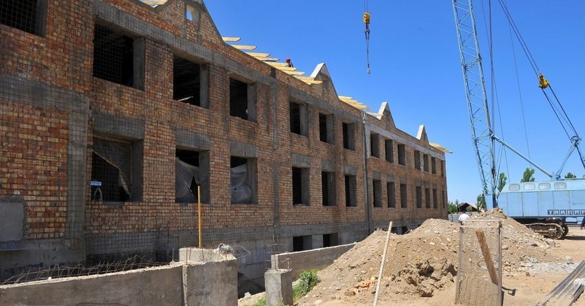 При строительстве школы в Ошской области завысили смету на 2.9 млн сомов