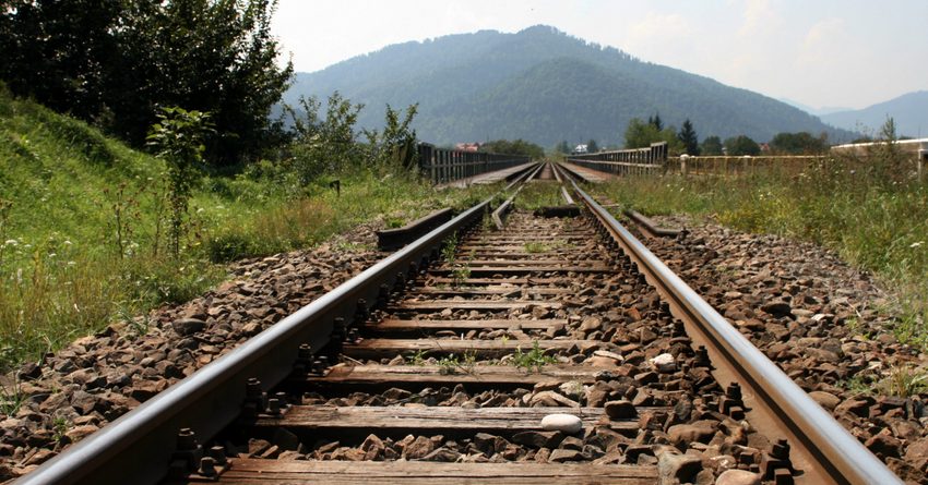 КР начал экспортировать мазут в Грузию по железнодорожным путям