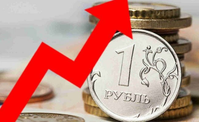 Рубль продолжает дорожать. Курсы Центробанка