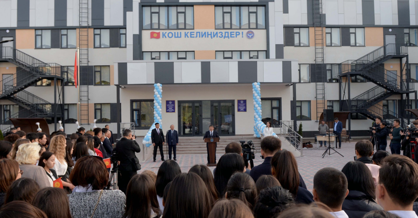 В этом году в Бишкеке за 5 месяцев было построено 15 школ — Жапаров