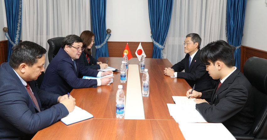 МИД КР обсудил с Японией участие в инвестфоруме в Токио