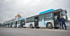 Мэрия закупит 100 новых автобусов у китайской компании