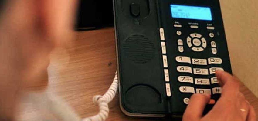Казахстанским коллекторам запретят звонить должникам с чужих телефонов