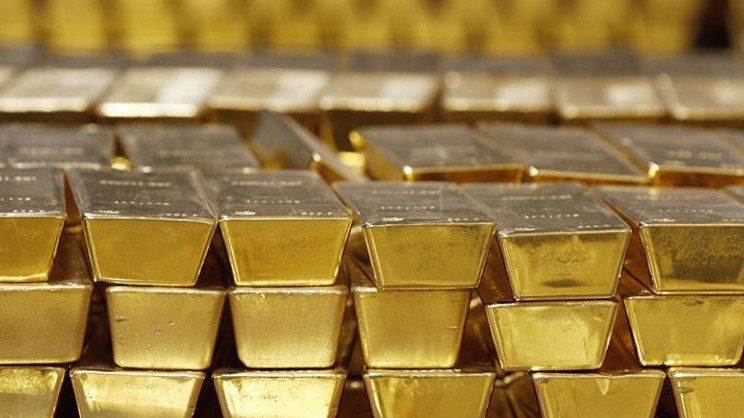 За три года золотые резервы НБ КР выросли на 35 тонн