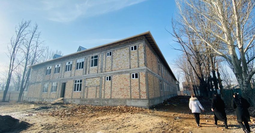 Более 40 млн сомов потратили на строительство школы в Бишкеке