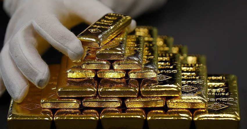 Унция золота Нацбанка за выходные снизилась в цене на $45.66