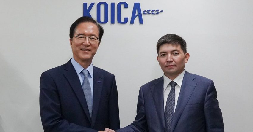 Корейская компания расширит автопарк Кыргызпочтасы электромобилями