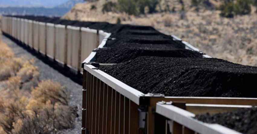Почти 86% экспортируемого из Казахстана угля уходит в Россию