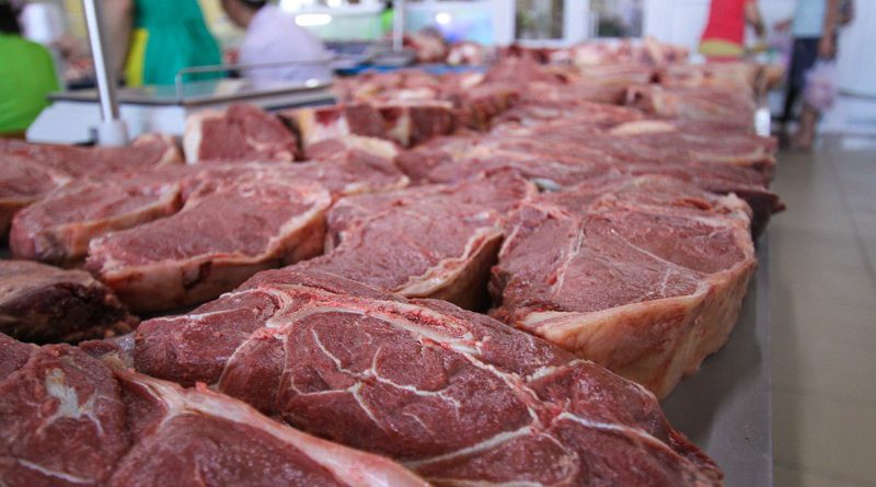 После семи месяцев снижения выросли мировые цены на мясо