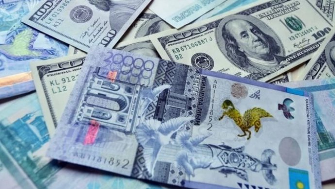 Казахстанцы вывели из страны $3.7 млрд в 2019 году