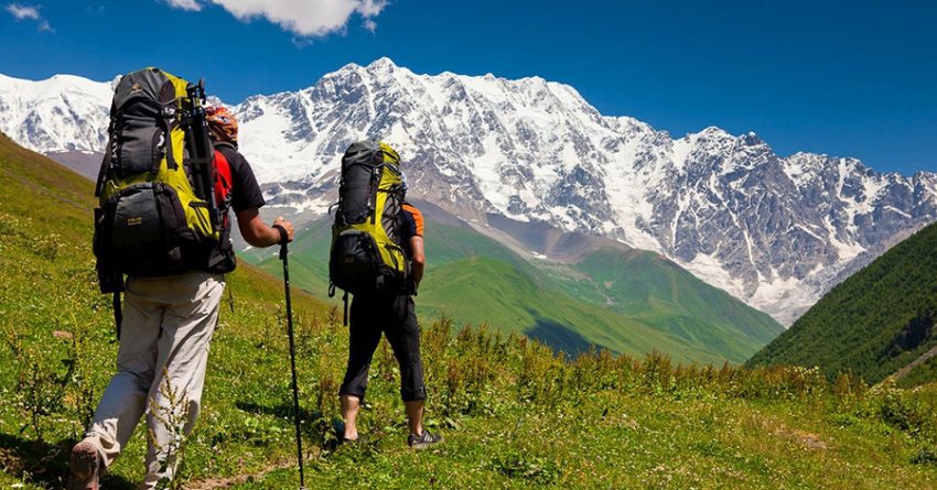 Кыргызстан заработал на туристах $471.1 млн